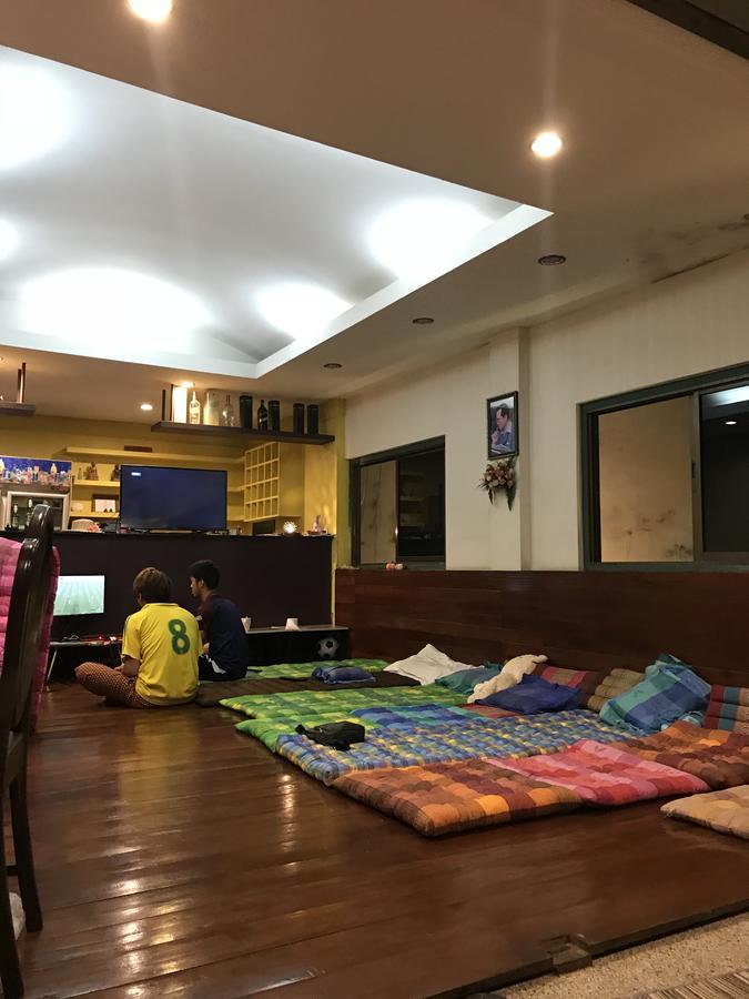 P.N. Guesthouse Krabi town Exterior foto